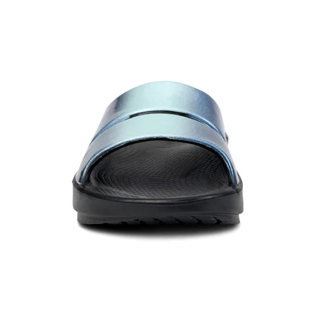 OOFOS LUXE OOcloog Clogs Atlantis Front