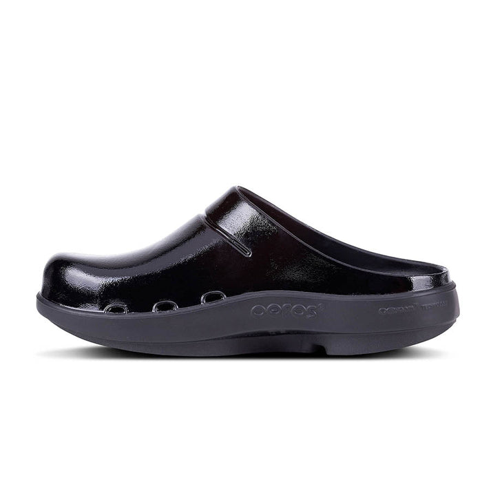 OOFOS LUXE OOcloog Clogs – The Insole Store
