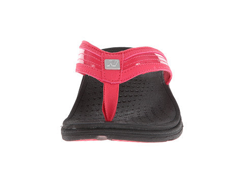 New Balance Revitalign Flourish Thong Sandals - Women's 5