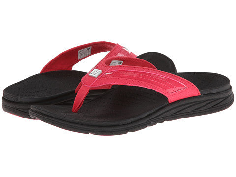 New Balance Revitalign Flourish Thong Sandals - Women's 5