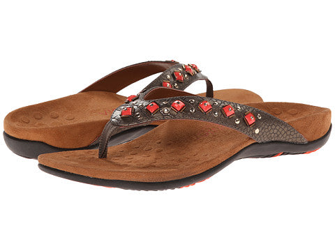 Vionic sandals wide on sale width